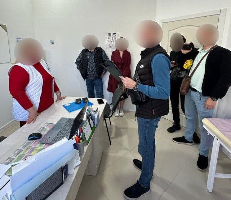 На Полтавщині за хабарництво судитимуть двох лікарів
