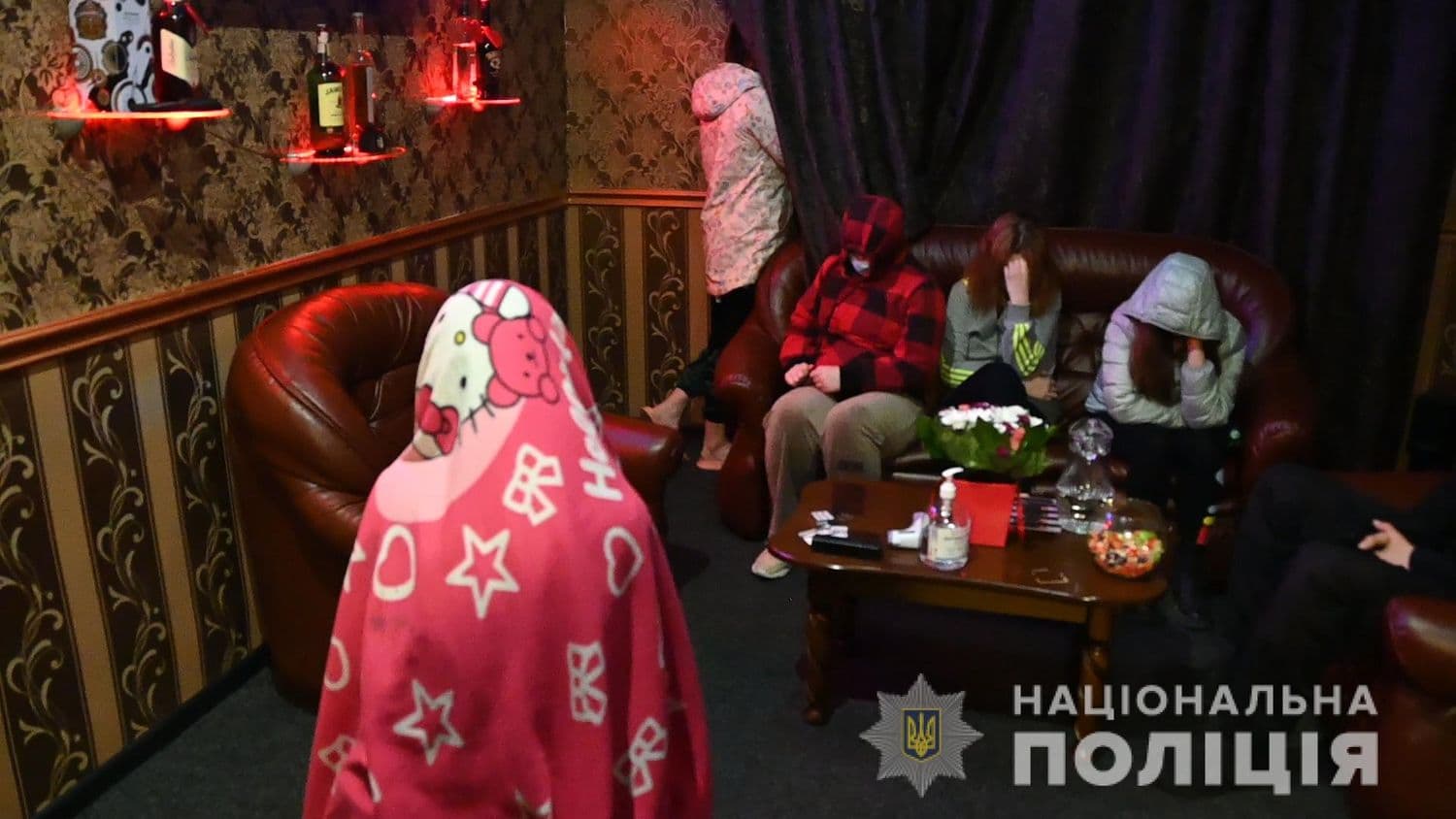У Полтаві та Кременчуці викрили два заклади інтимних-послуг