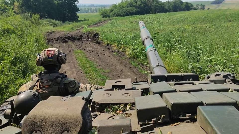 Ворог завдав ракетних ударів у районі Вуглегірської ТЕС — Генштаб