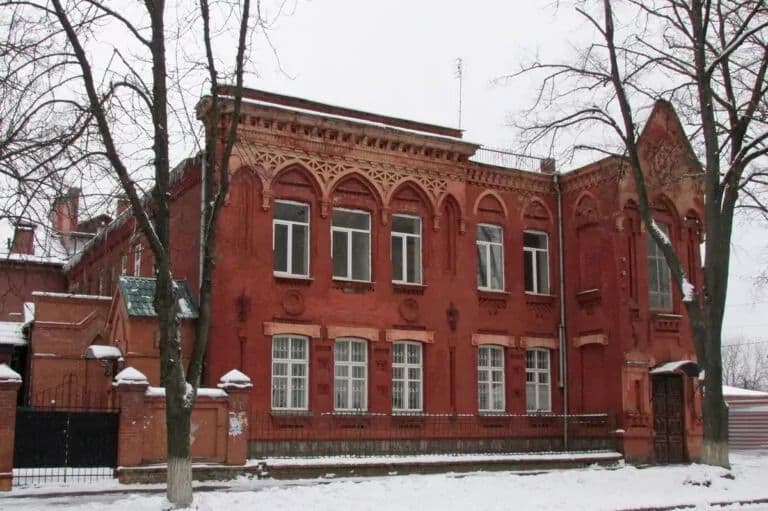 Прокуратура вимагає укласти охоронний договір на Будинок Акіма Глейзера