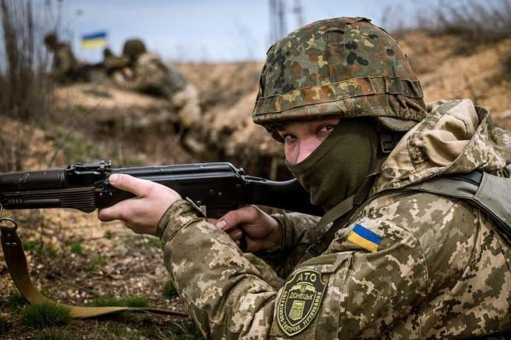 Полтавців запрошують на військову службу за контрактом