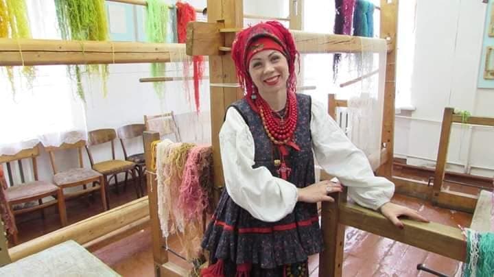 Пряженя, зелений борщ та "Тополя": етнографиня розповіла, як святкували Трійцю