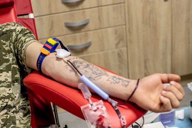 У Гадячі шукають донорів крові для військових
