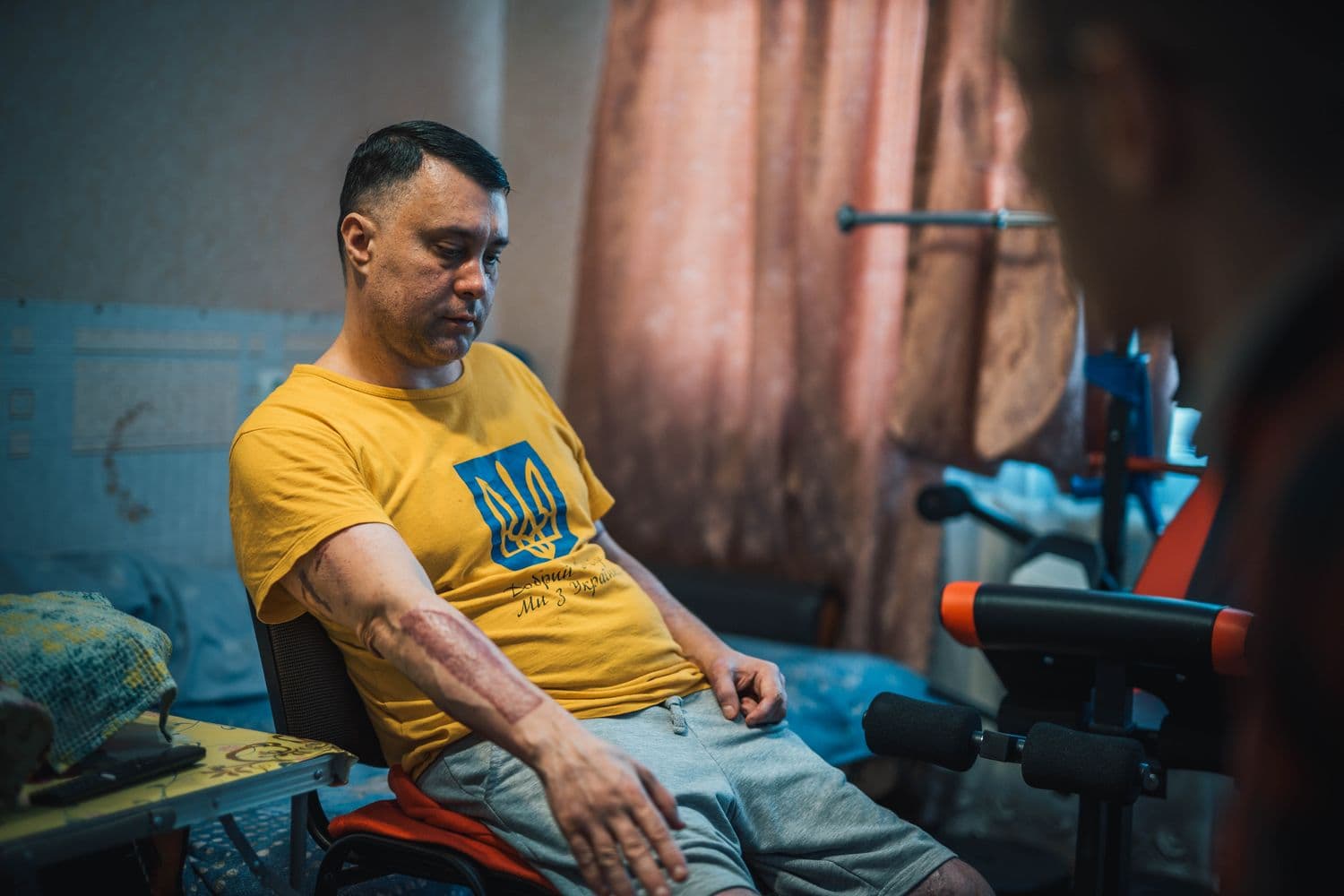 У Полтаві маріуполець, який постраждав від російського обстрілу, потребує допомоги