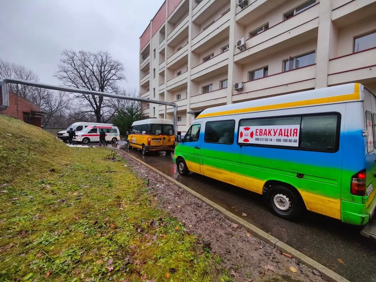 До пансіонату на Полтавщині евакуювали 20 людей