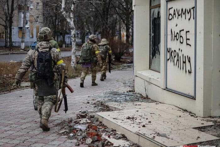Окупанти не можуть завершити операцію  захоплення Бахмута — Череватий