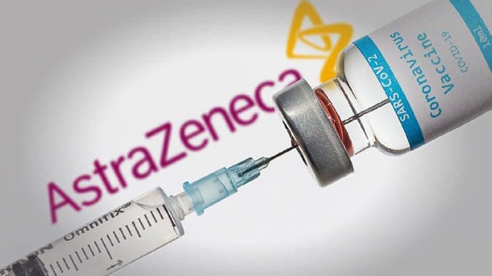 У більшості областей вакцина AstraZeneca використана: коли Україна отримає нову партію