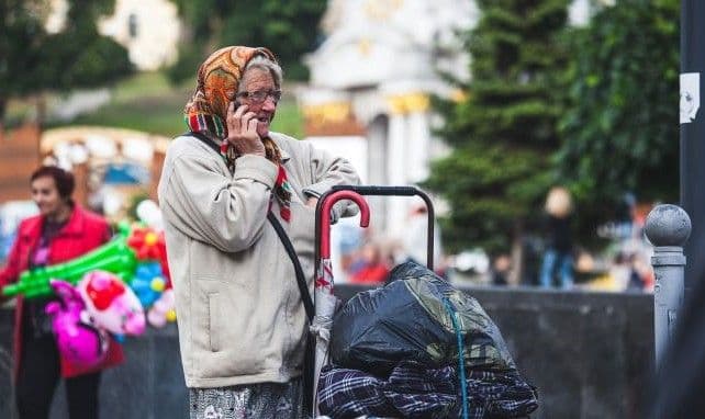 Без паніки. Де у селах Полтавщини пенсію продовжить носити "Укрпошта"