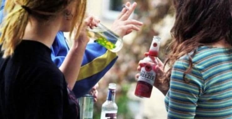 У Кременчуці неповнолітню доставили до реанімації з алкогольним отруєнням