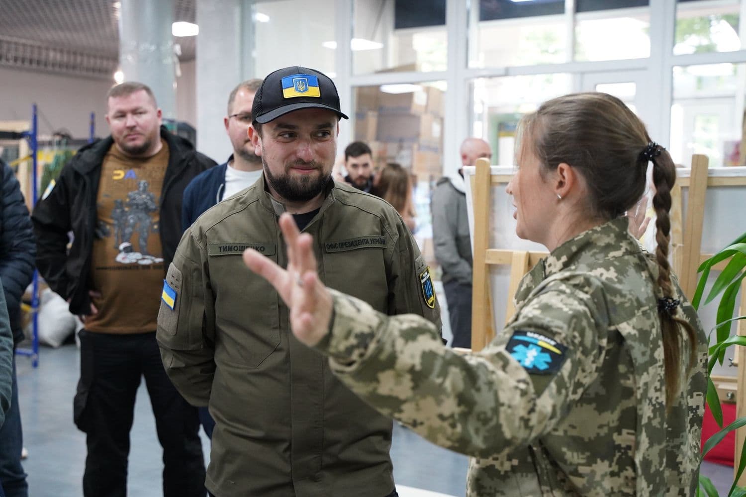Заступник керівника ОП відвідав волонтерський центр у Полтаві