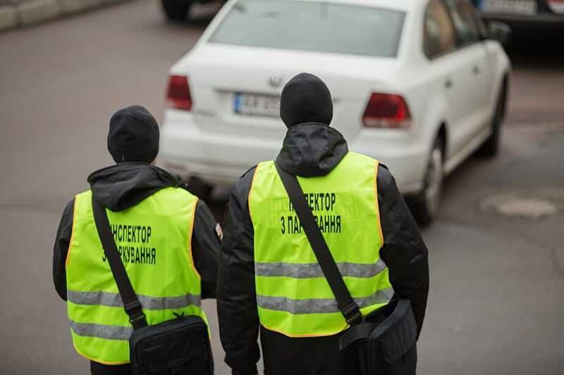 У Полтаві з'явилася петиція про створення інспекції з паркування