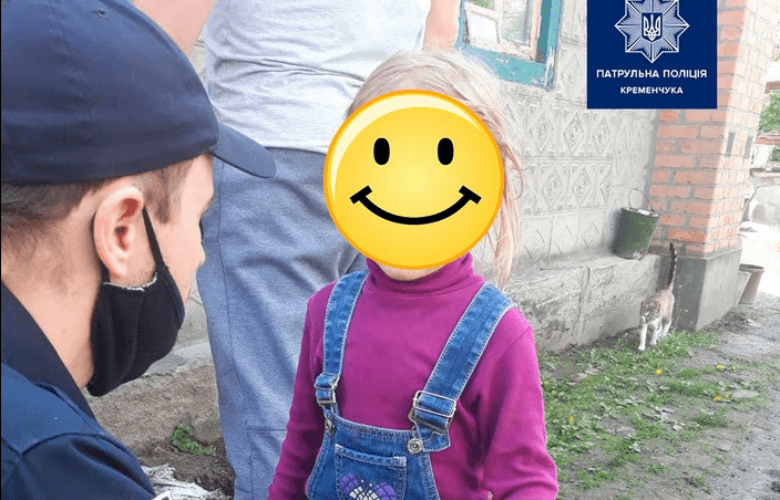 У Кременчуці 4-річна дитина гуляла вулицями міста, поки мати спала вдома