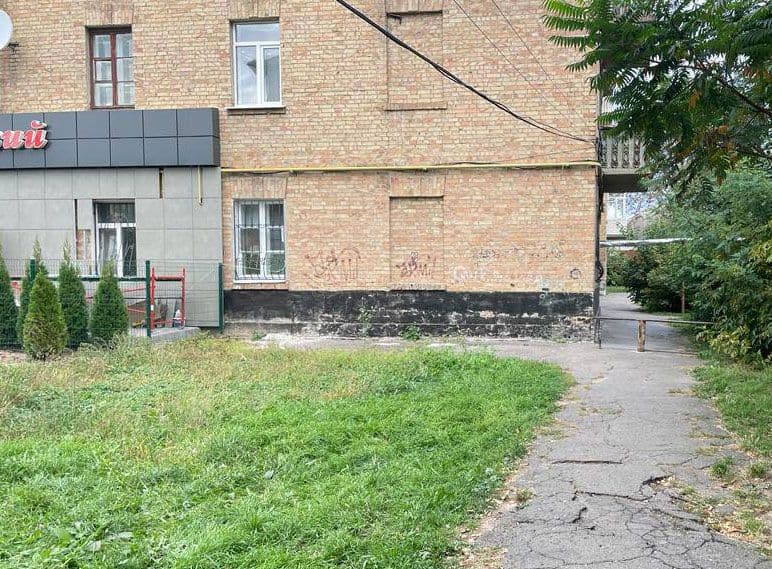 У Лубнах підлітки побили та пограбували чоловіка