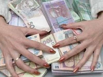 У Хоролі шахрайка викрала у пенсіонера 600 тисяч гривень