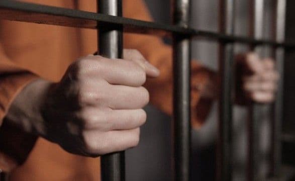 Легкі гроші: полтавець вимагав у 18-річного хлопця повернути фіктивний борг