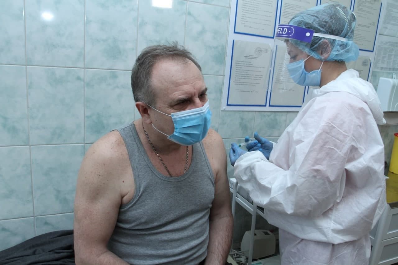 "Серйозних реакцій на вакцину не було", - голова Полтавської ОДА Олег Синєгубов про перебіг вакцинації в області