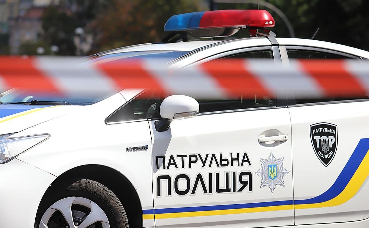Полтавські патрульні зупинили водійку під наркотиками