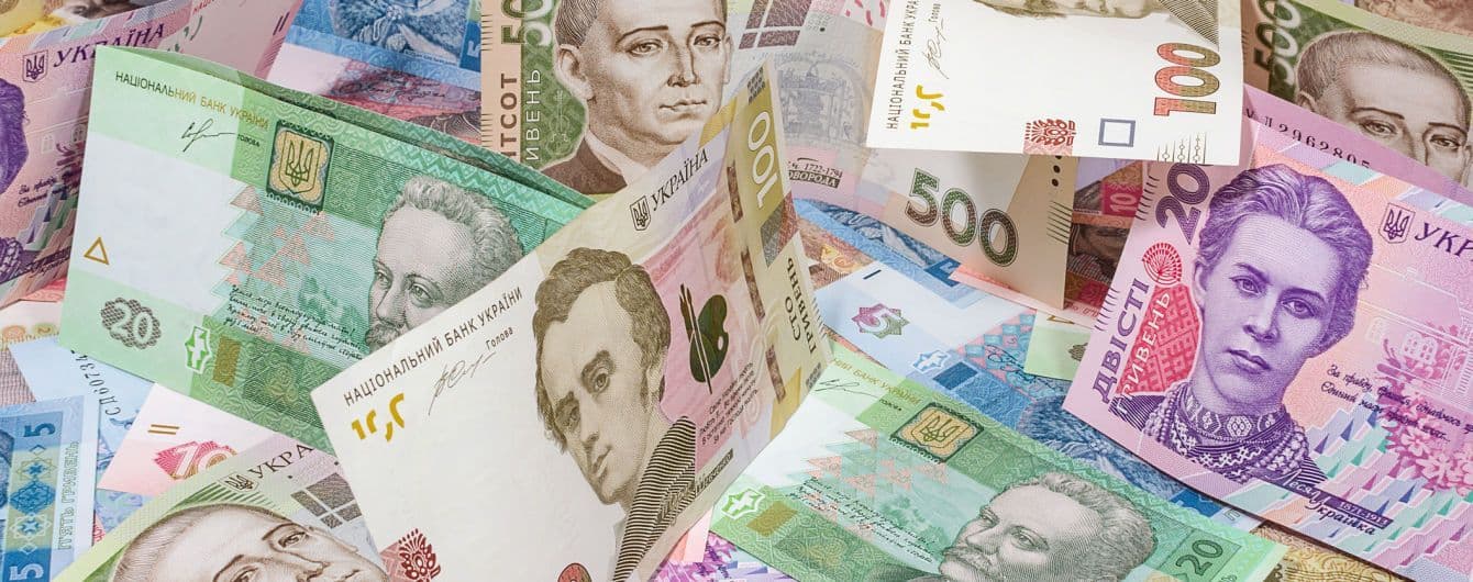 100 тисяч гривень на аліменти - на Полтавщині чоловік заплатив заборгованість за 16 років