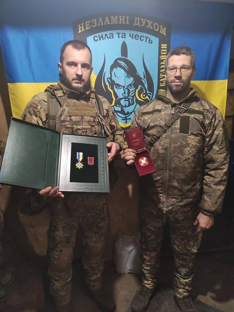 Президент особисто нагородив полтавців, які захищають Авдіївку