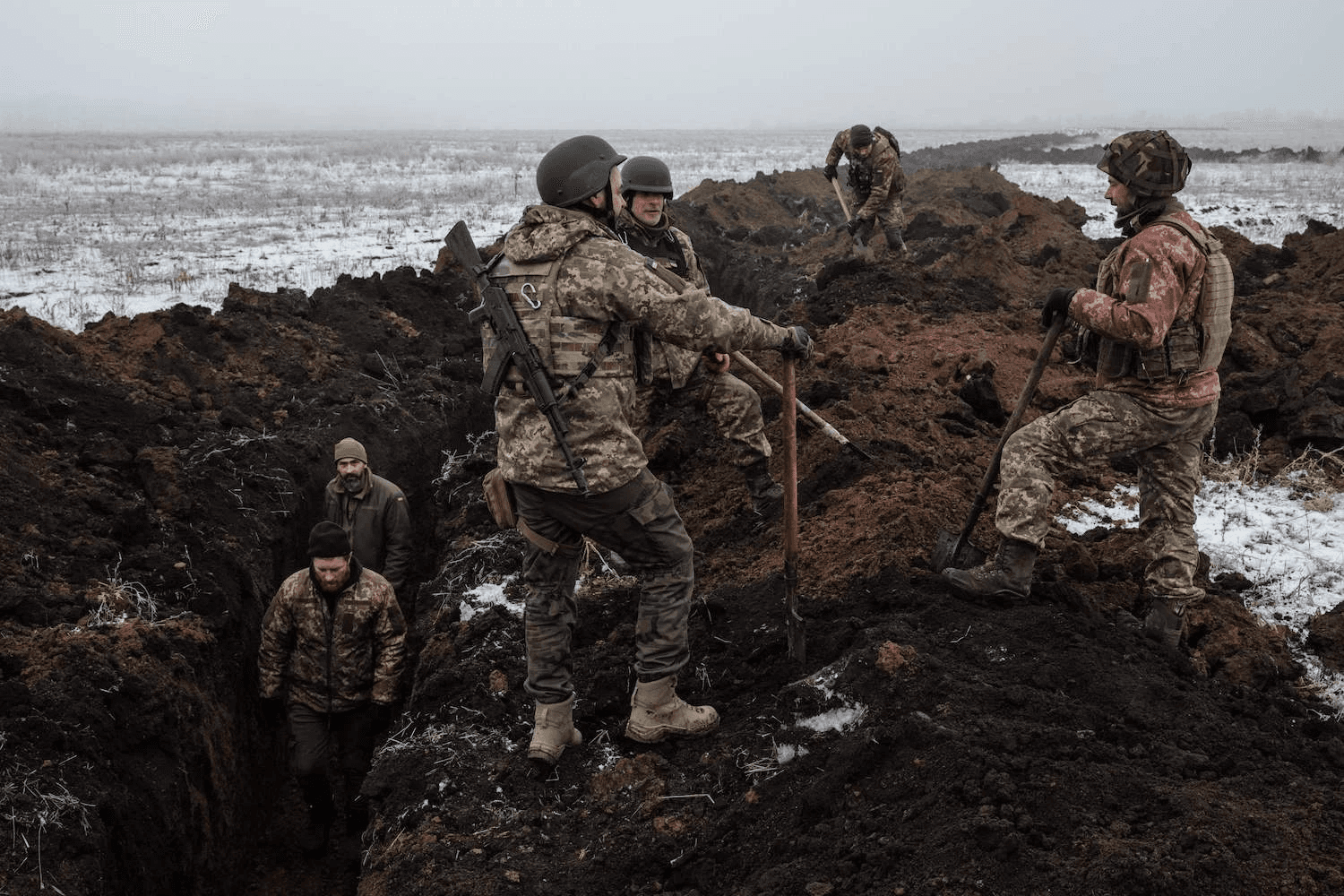 ЗМІ оприлюднили величезні цифри військової техніки, які росія підготувала до нового наступу