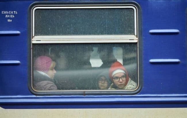 Окупанти обстріляли евакуаційний поїзд Київ - Івано-Франківськ