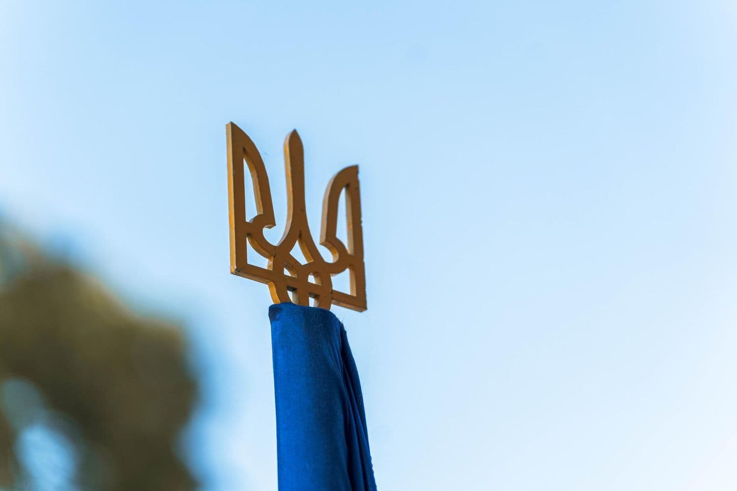 «Місто не завмирає»: полтавець створив петицію про запровадження хвилини мовчання