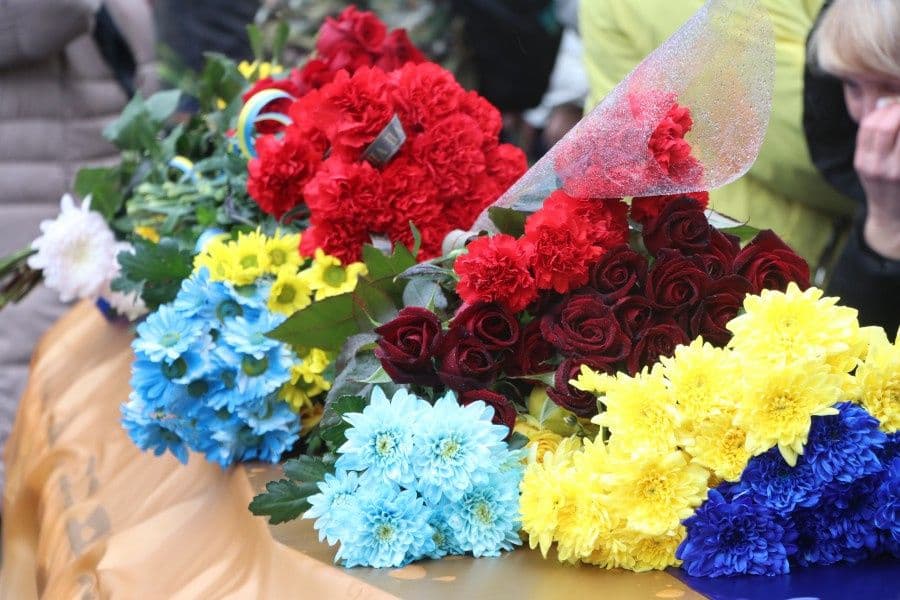 Збита ракета над Полтавщиною та прощання з п'ятьма захисниками — головне за 16 листопада