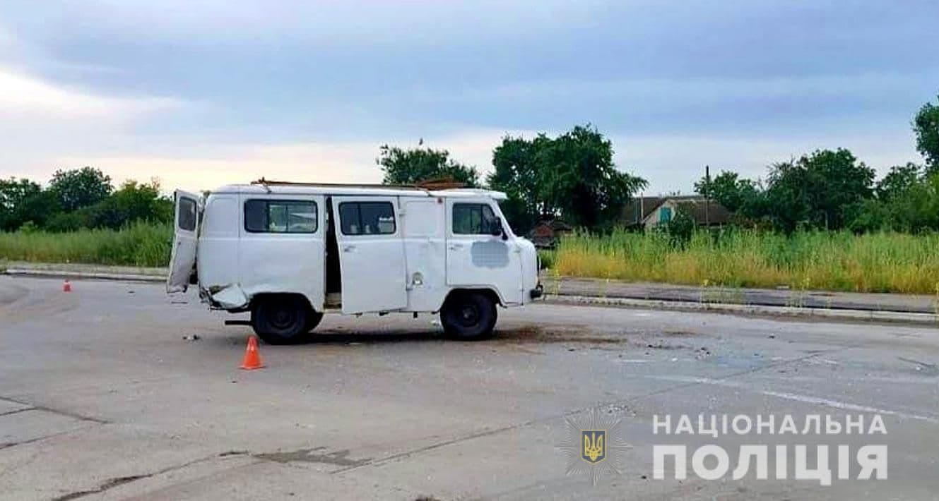 На Полтавщині УАЗ зіштовхнувся з «Ніссаном»: двоє людей в лікарні