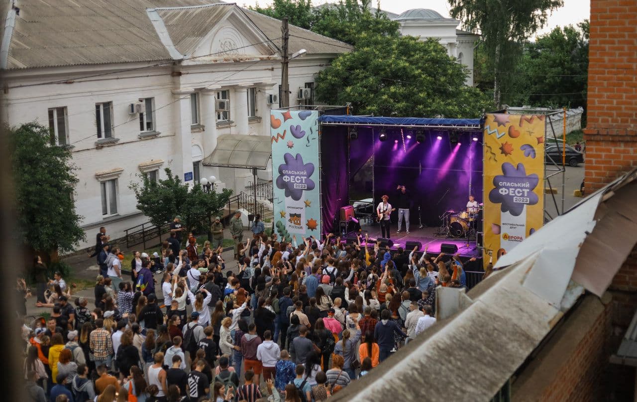 Полтавців кличуть на «Спаський фест. Сіновайб»