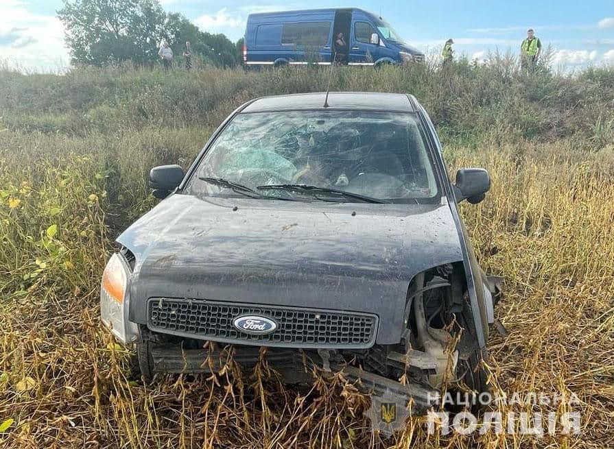 На Полтавщині п'яний водій злетів у кювет, троє поранених