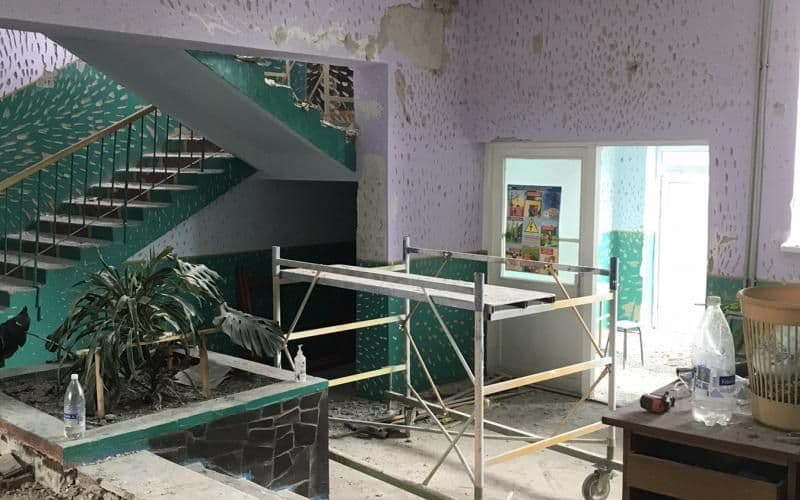 На ремонт коридорів лубенської школи витратять понад мільйон гривень