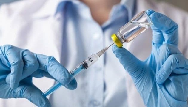 Чи треба вакцинуватись, якщо вже перехворів коронавірусом
