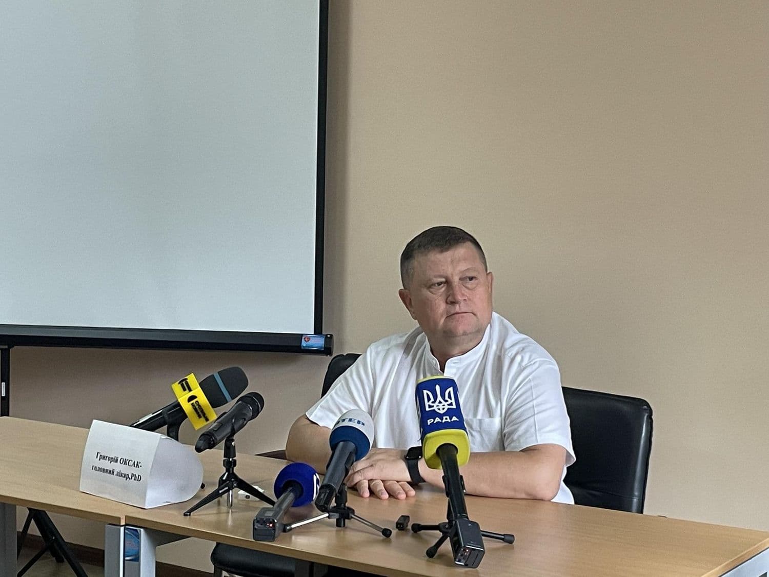 В обласній лікарні понад 50 пацієнтів у тяжкому стані — головний лікар