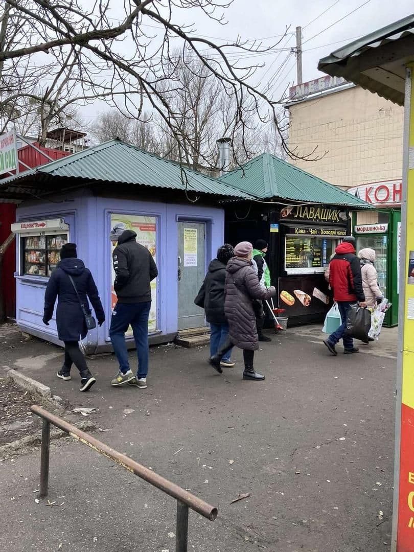 У Полтаві залишаться понад 80 кіосків: їм продовжили договори на пʼять років