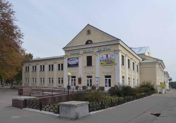 Для родин переселенців у Полтаві видаватимуть дитяче харчування
