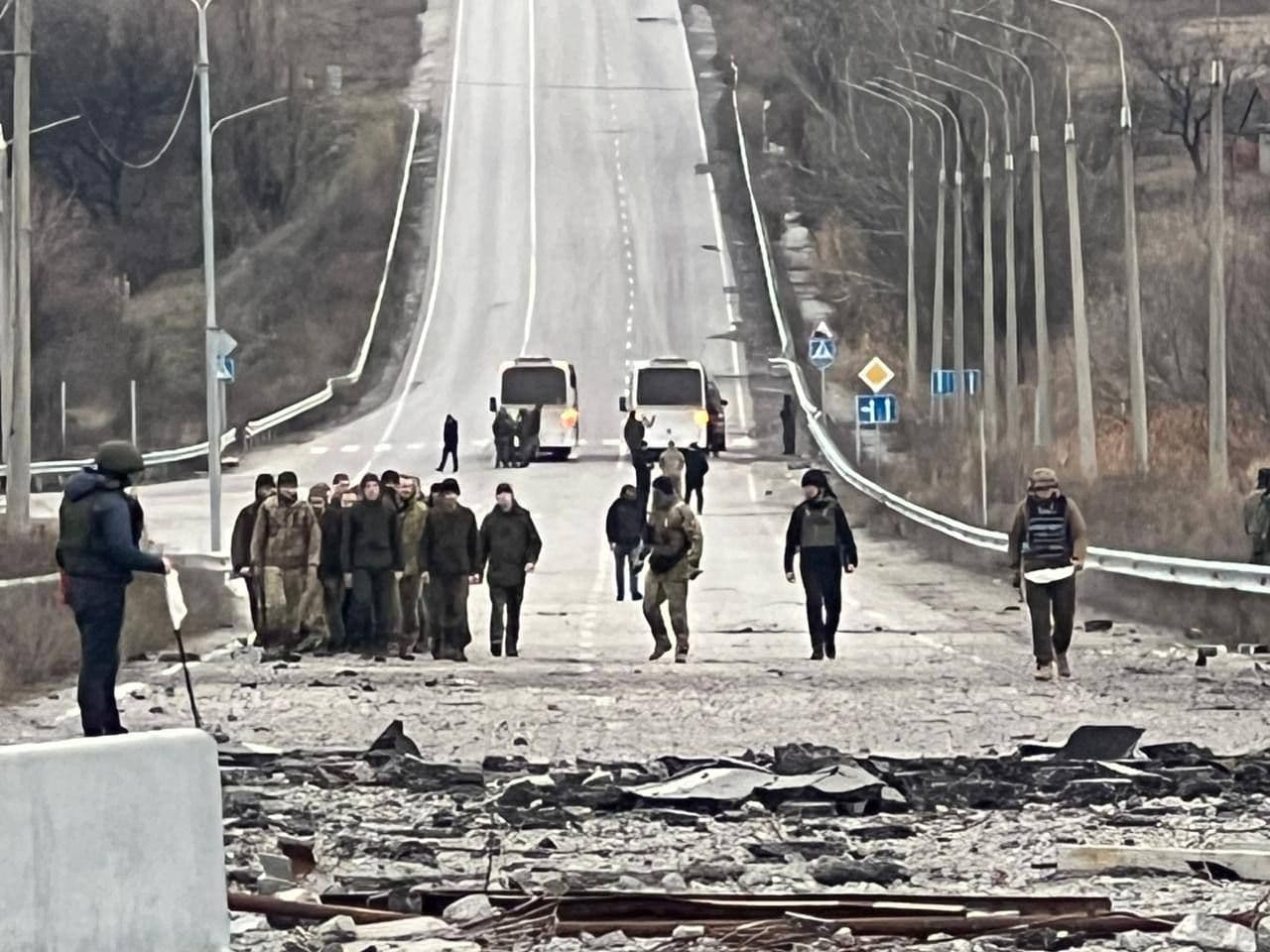 50 військових повернулися додому із російського полону