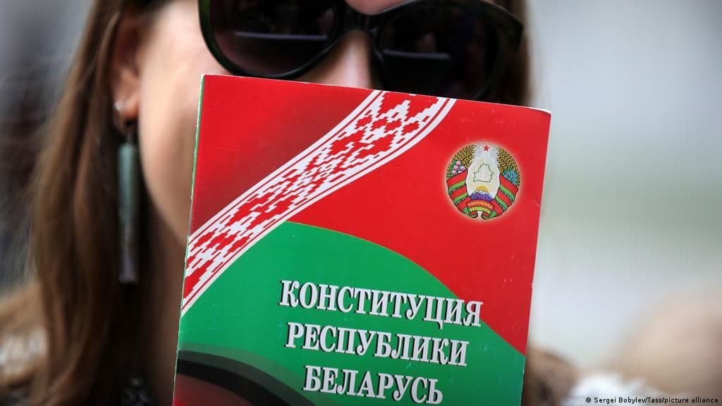 На «референдумі» у Білорусі «проголосували» за розміщення ядерної зброї