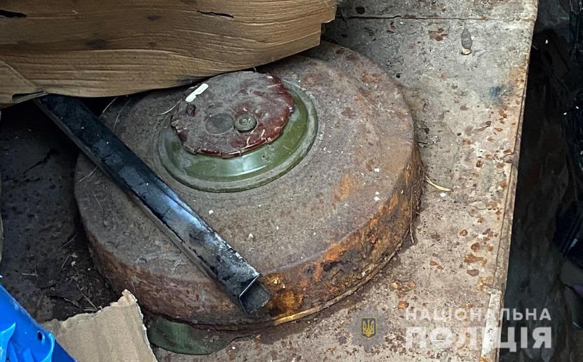 На Полтавщині у підвалі колишнього підприємства знайшли міну