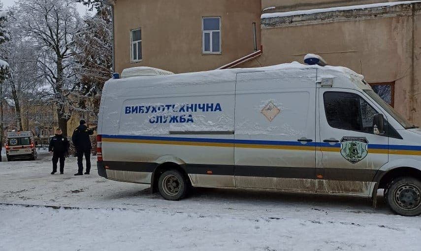 На Полтавщині «замінували» школу