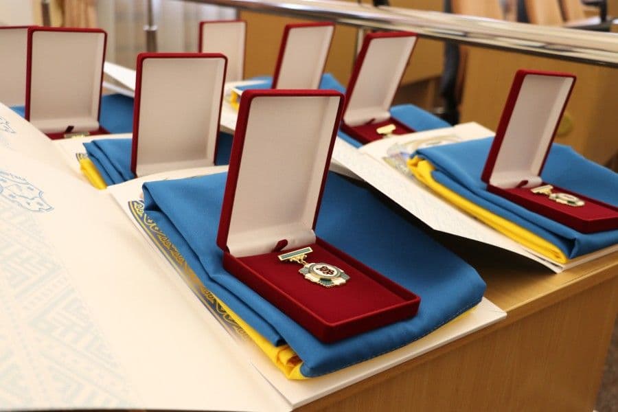 Полтавська міськрада виділить понад 1,3 млн грн на придбання грамот і відзнак