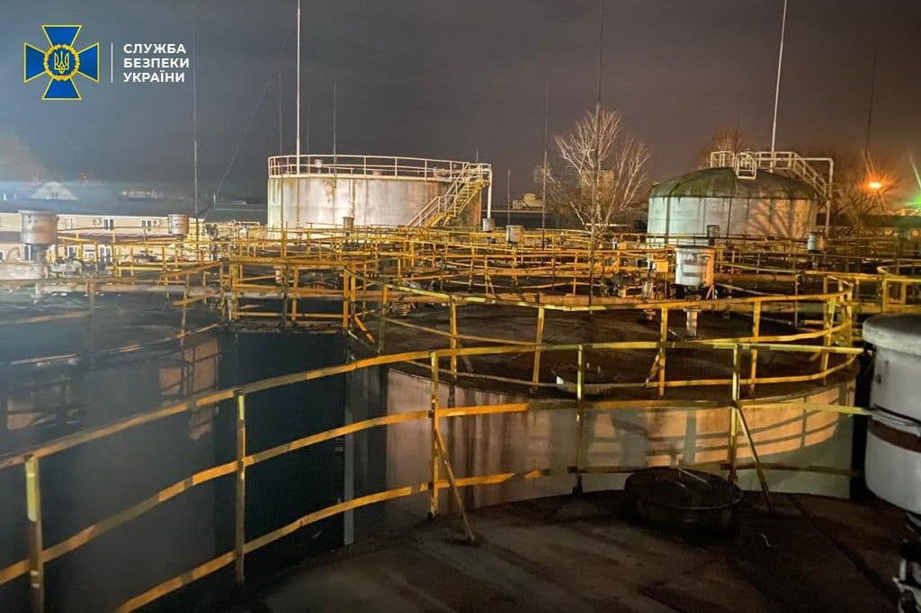 СБУ Полтавщини викрила схему продажу підробленого пального