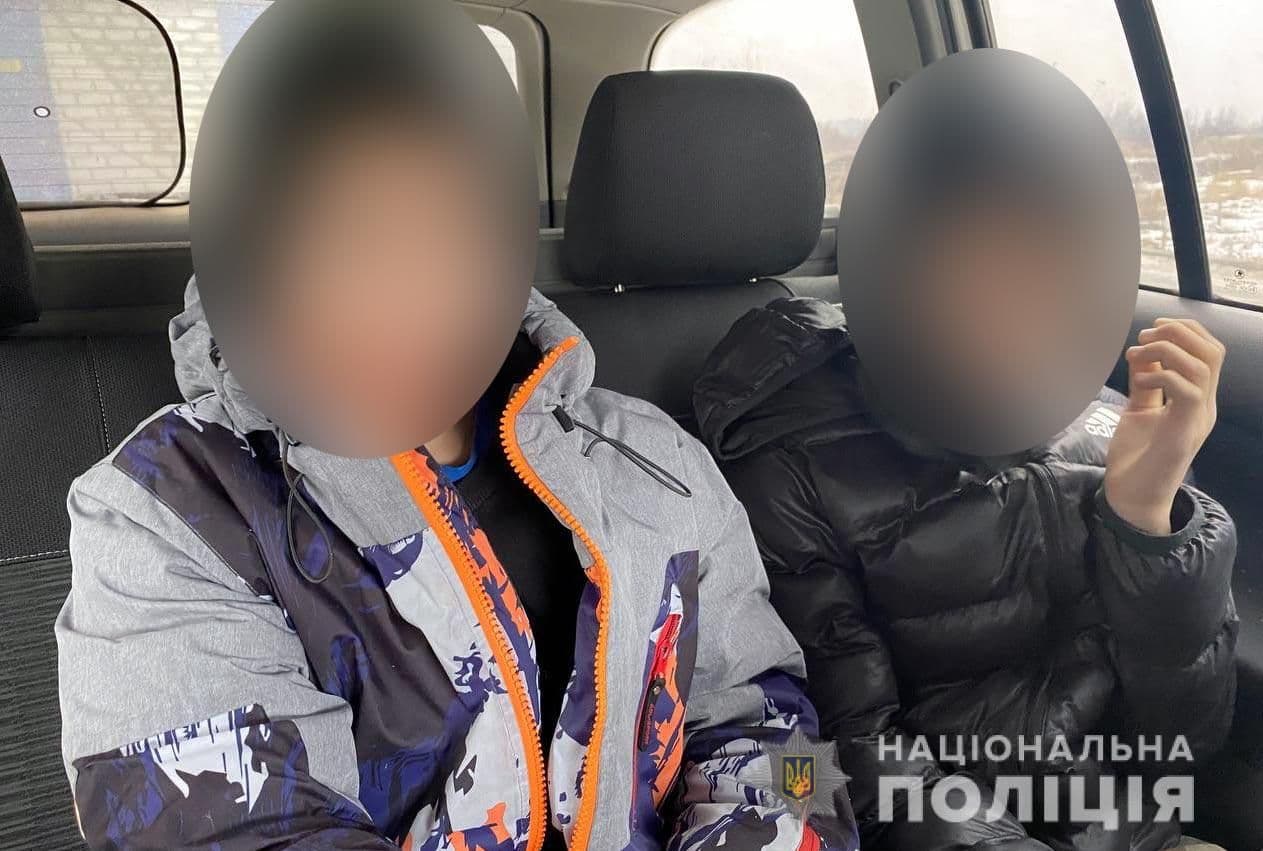 У Кременчуці двоє малолітніх хлопців викрали автівку: їм загрожує кримінальна відповідальність