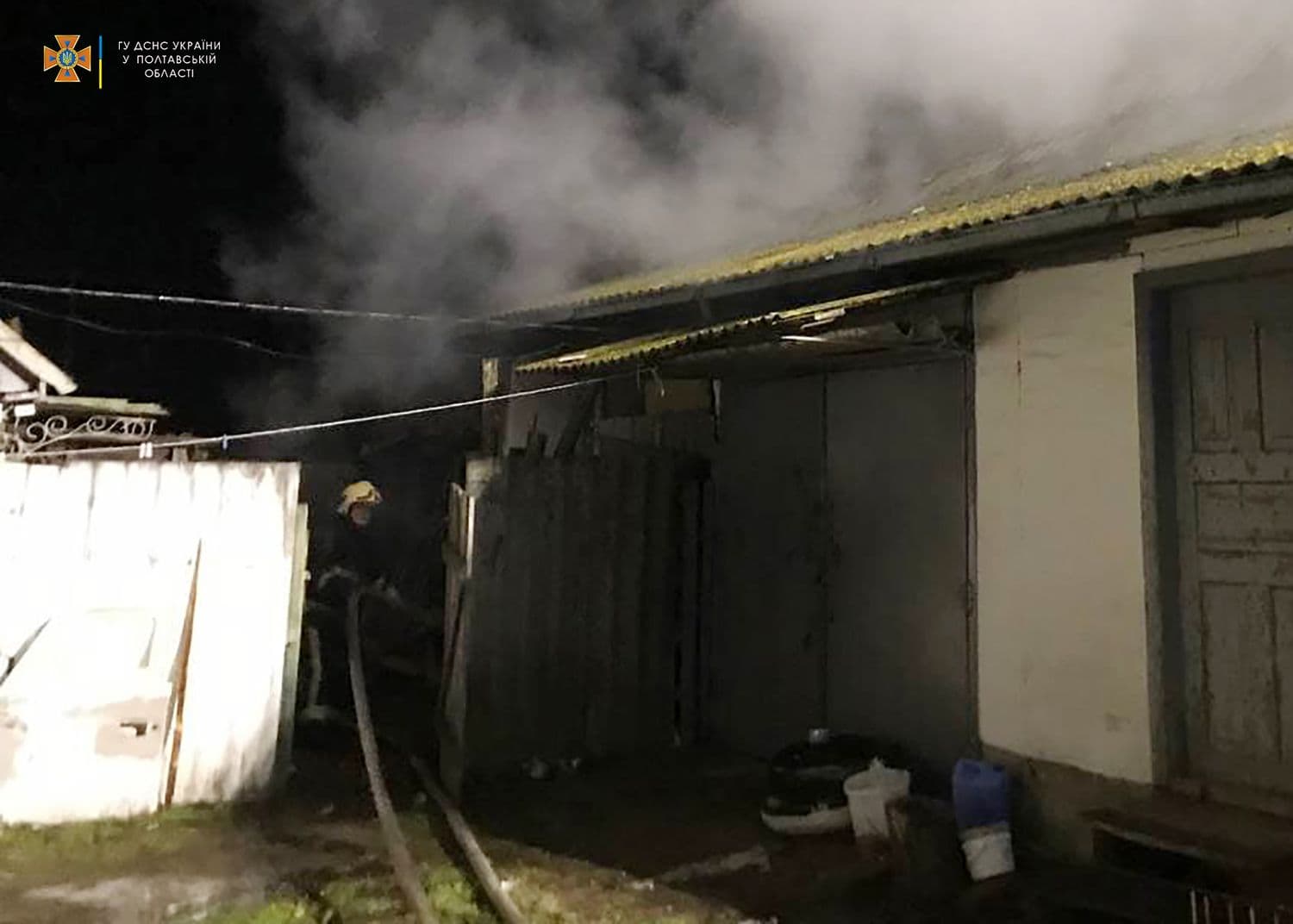 У Котельві під час пожежі згоріли 60 курей