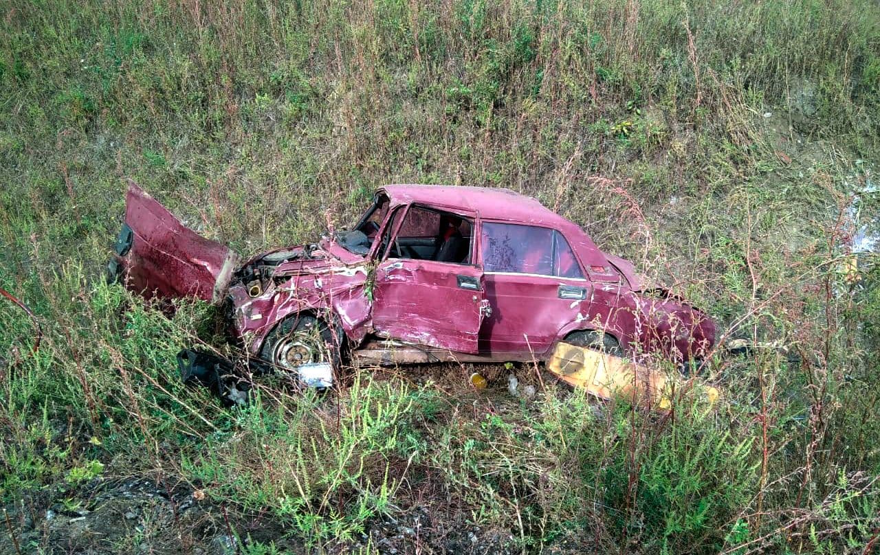 На Полтавщині зіткнулись Toyota і ВАЗ: водій останнього у лікарні