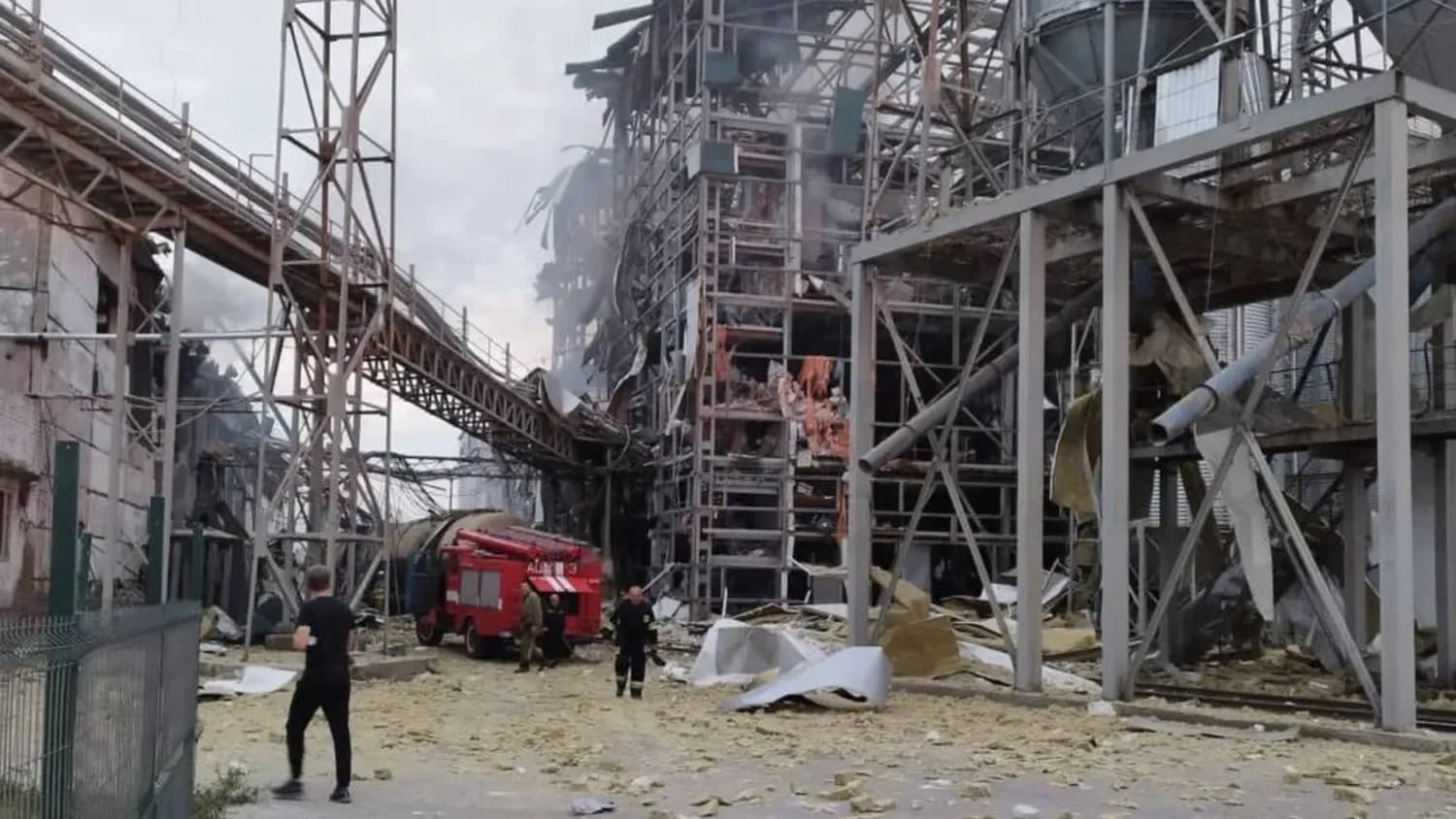 Сім'ям загиблих внаслідок обстрілу Гоголевого виплатять грошову допомогу