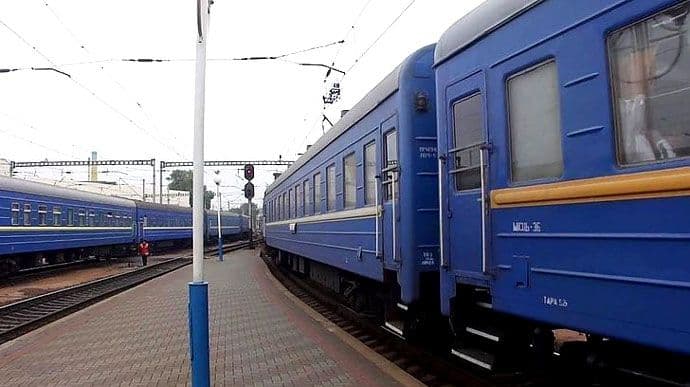 «Укрзалізниця» змінює розклад руху поїздів, що курсують через Полтавщину