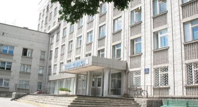 На Полтавщині побудують житло для переселенців у колишній поліклініці