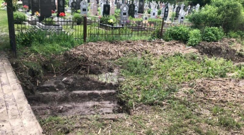 На Полтавщині чоловіка підозрюють у розкраданні могил