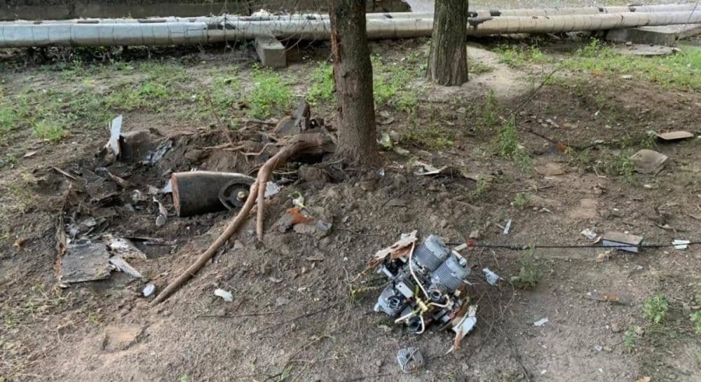 На територію підприємства у Горішніх Плавнях впали уламки знищеного дрона