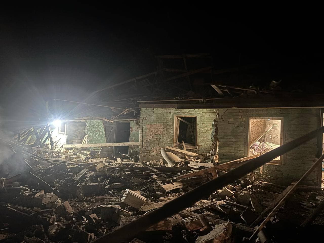Вночі ворог атакував Полтавщину: поранені двоє людей